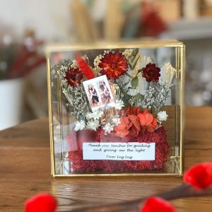 Dried Red Flower Aqua